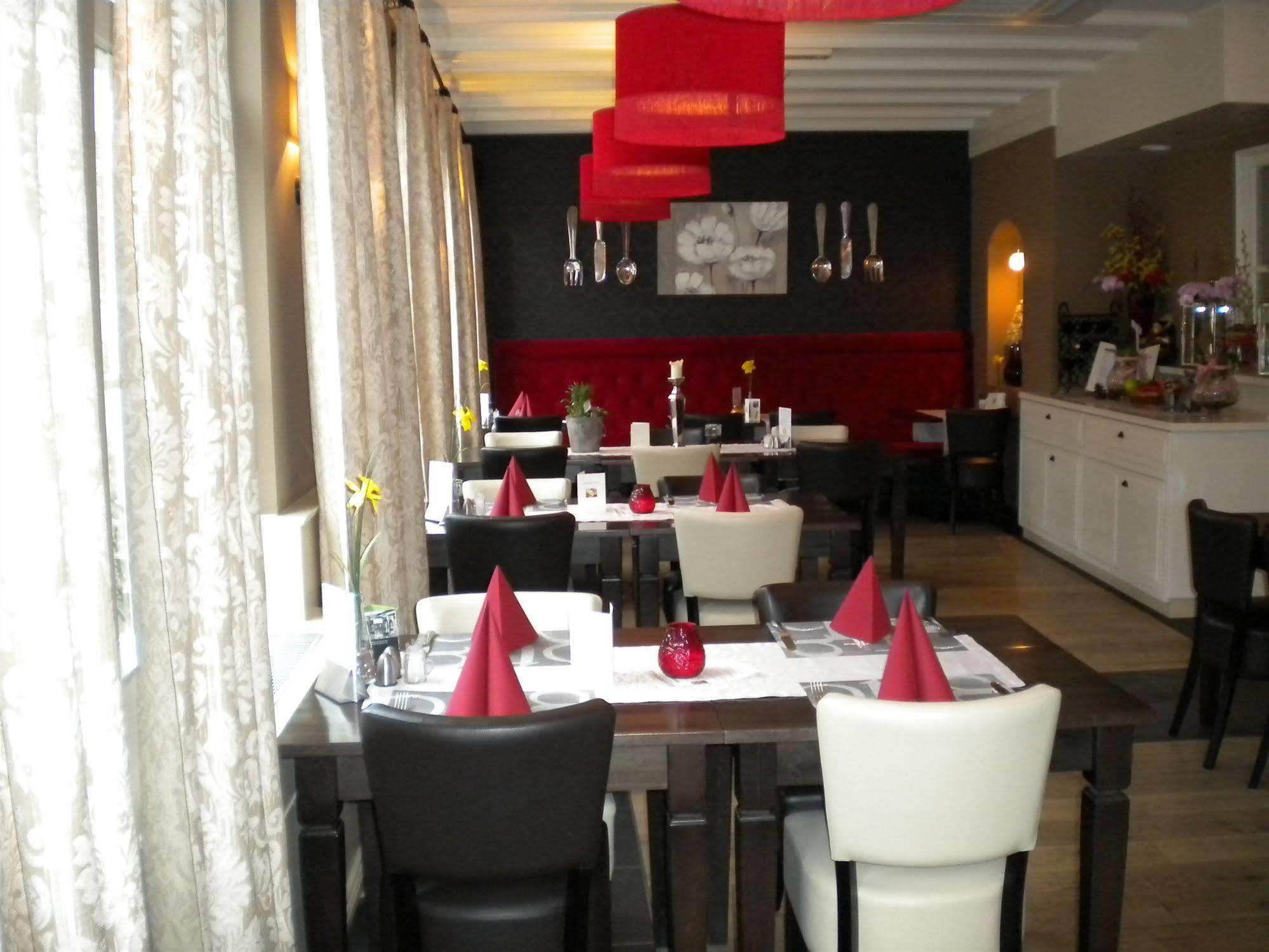Hotel Restaurant 'T Trefpunt Made Eksteriør billede
